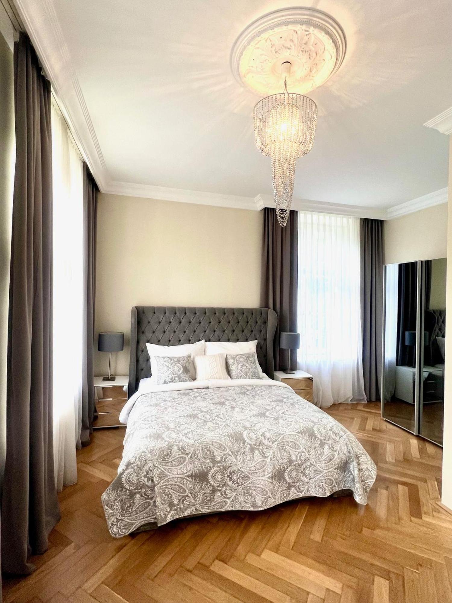 Wienerwald Residenz Baden bei Wien Esterno foto