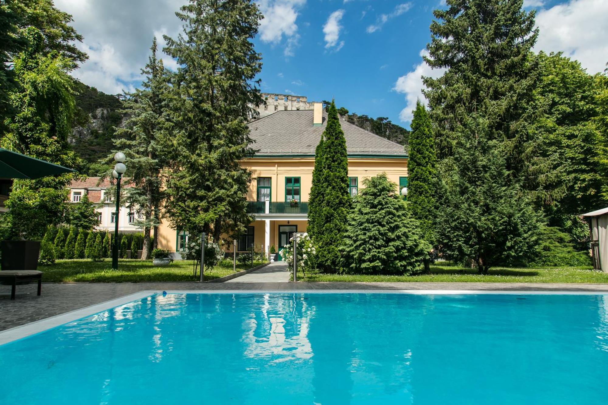 Wienerwald Residenz Baden bei Wien Esterno foto
